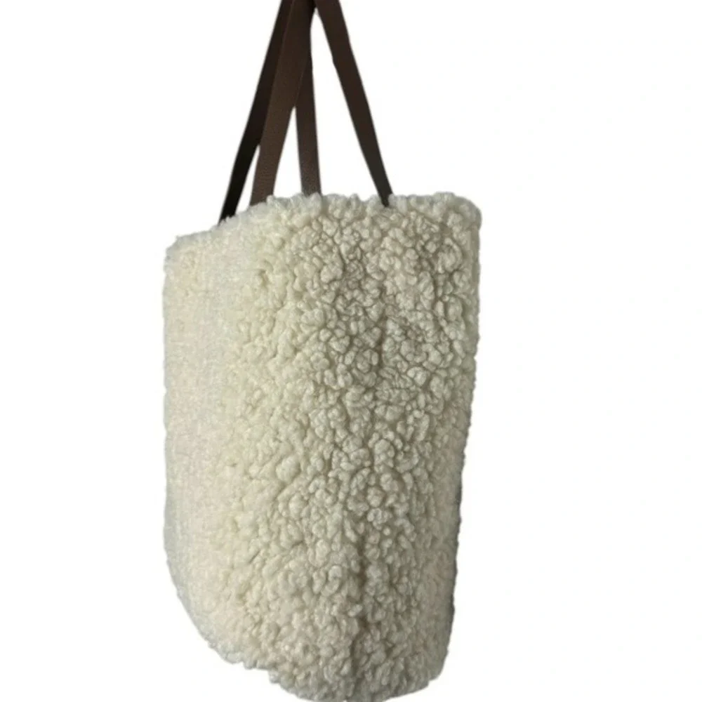 4/$40 Reverable Faux Leather and Sherpa‎ Brown and Cream Tote Bag